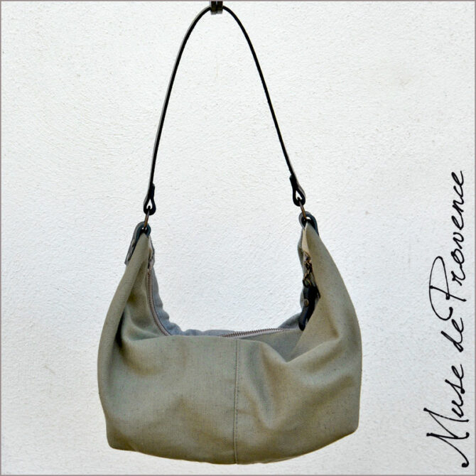 Sac banane minimaliste 100% lin - Sac banane chic- Banane xxl made in France - Sac bandoulière zippé façon banane xxl