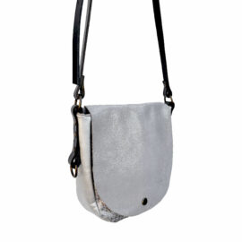 sac à main avec bandoulière en cuir argenté -sac besace femme en cuir argenté