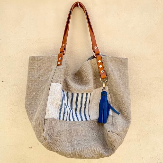 Grand sac à main souple en lin et cuir