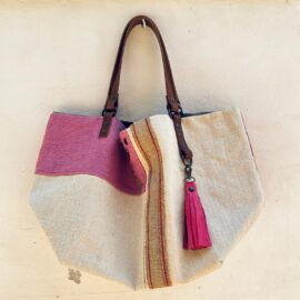 Grand sac à main chanvre avec pompon cuir