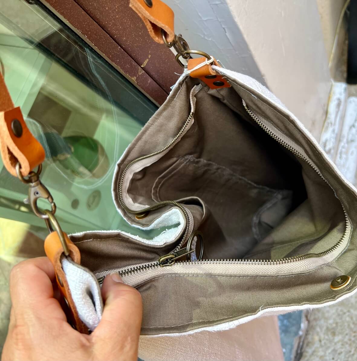 Grand sac zippé en chanvre Blanc – Image 3